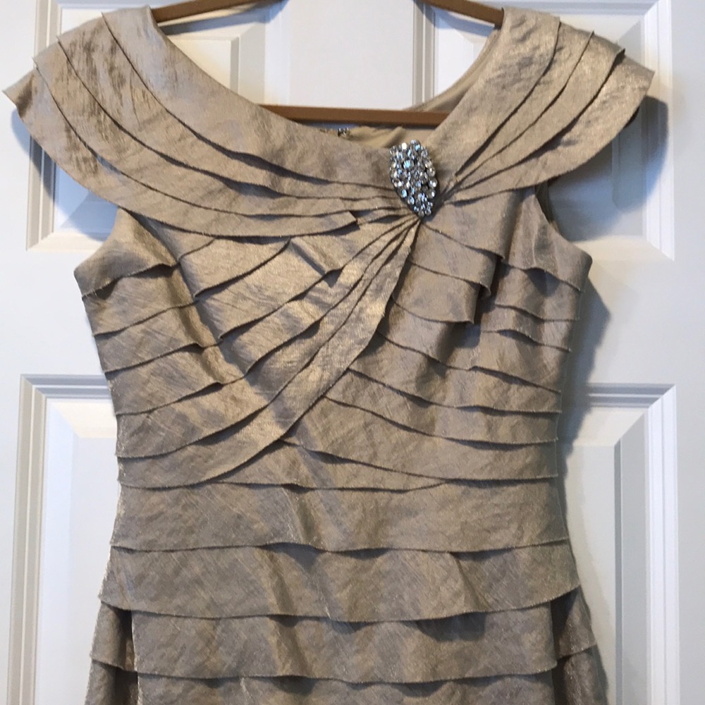 London times beautiful champagne dress